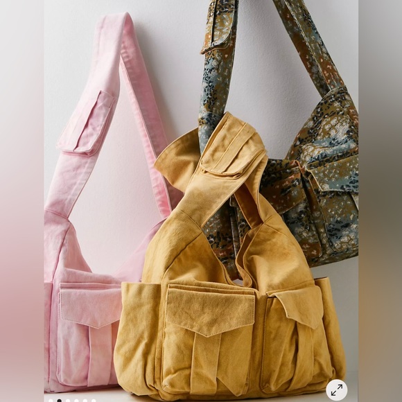 NWOT Free People Hive Carryall Bag In Sand Storm (Yellow) - Picture 6 of 6